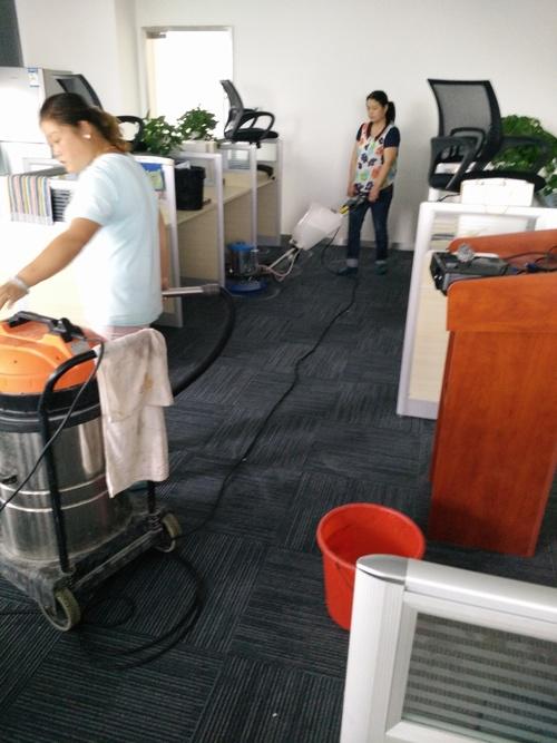 善林金融办公室-地毯清洗_安徽诺思曼保洁服务
